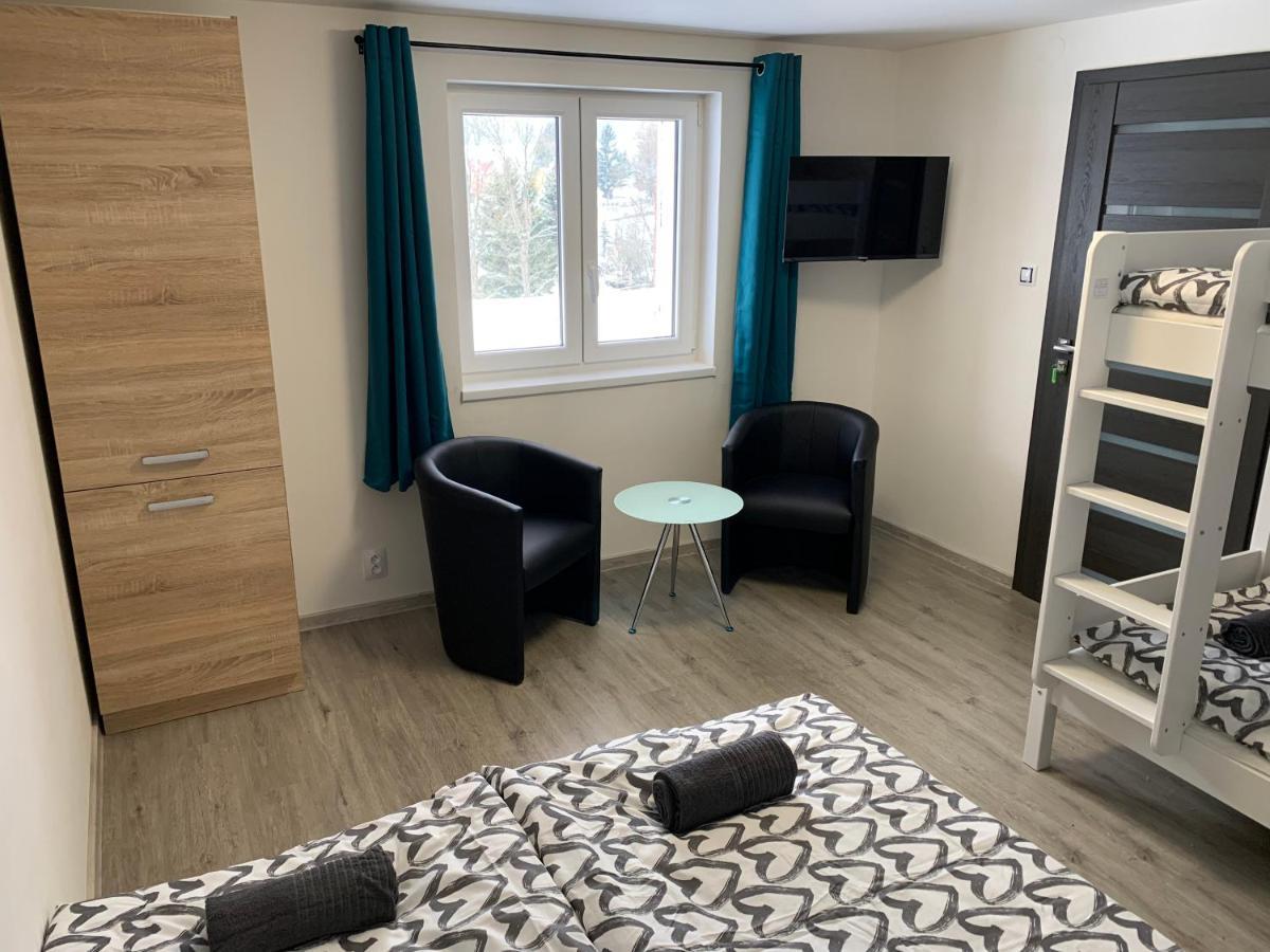 Apartman U Drahotu Pernink Zewnętrze zdjęcie